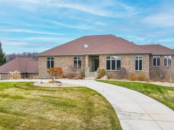 71624 Dequindre Rd, Romeo, MI 48065