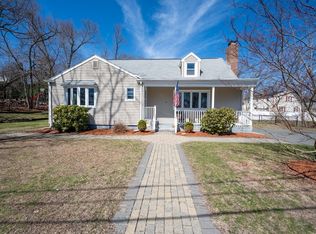 8 Milan Ave, Woburn, MA 01801