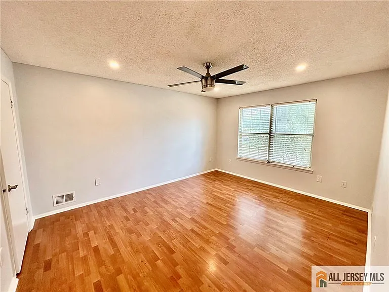 111 Lindsey Ct #3416 — Photo 12