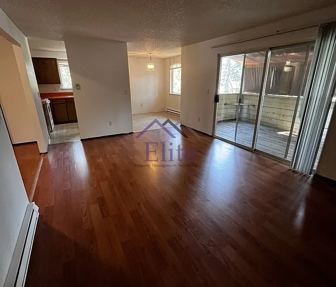 8019 N Bicentennial Loop SE #C — Photo 4