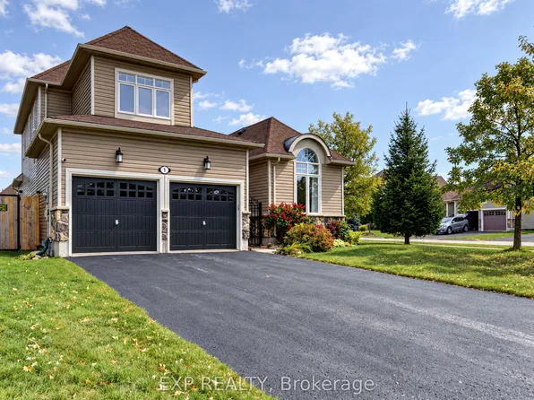 1 Silver Cres, Collingwood, ON L9Y 0G1