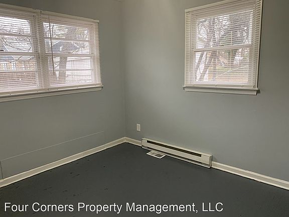 4th image of 1107 Gregory St APT D