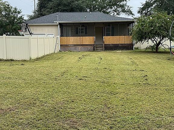 2nd image of 771 Magnolia St