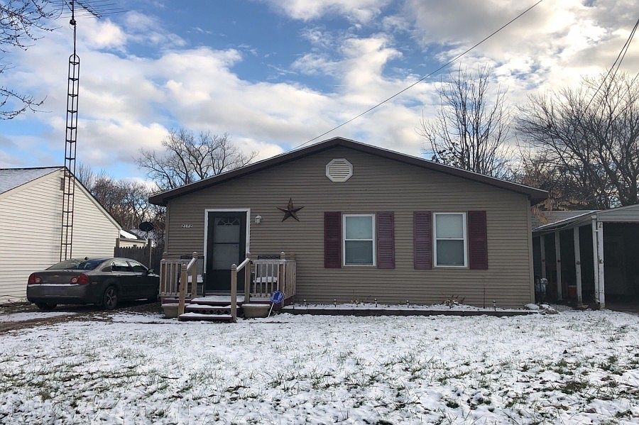 1st image of 2192 E Bergin Ave