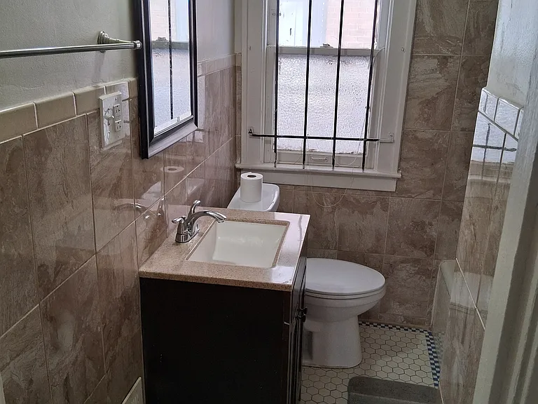 15062 Cruse St — Photo 14