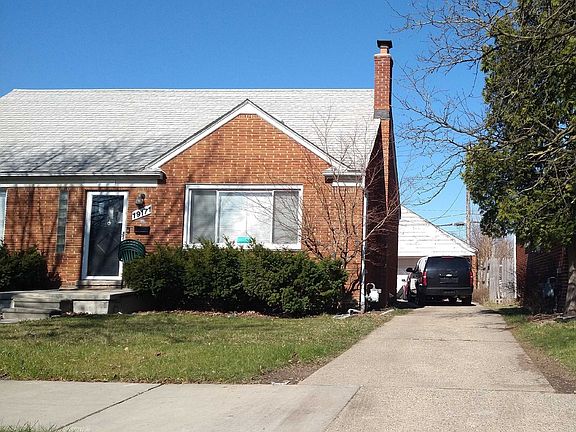 2nd image of 19171 Alstead St
