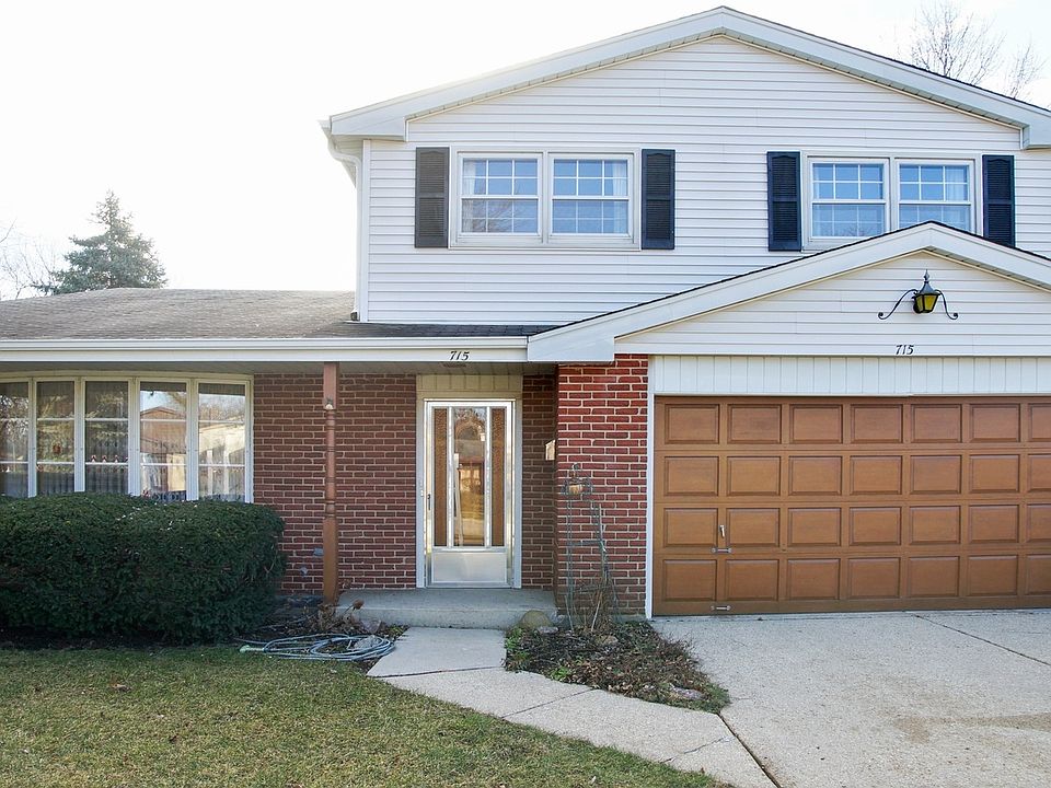 1st image of 715 E Hackberry Dr