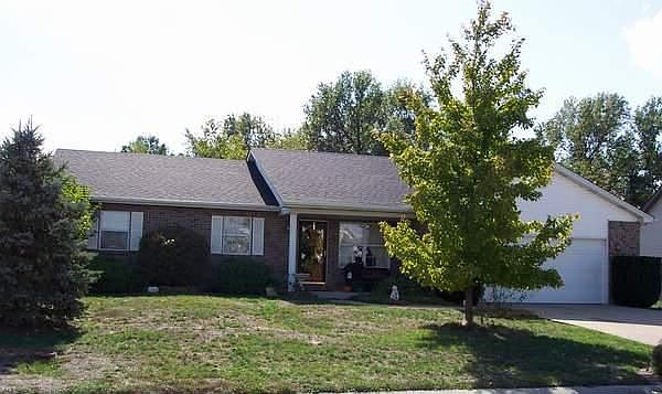 1st image of 37 Mimosa Dr
