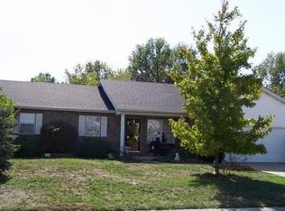 37 Mimosa Dr, Granite City, IL 62040
