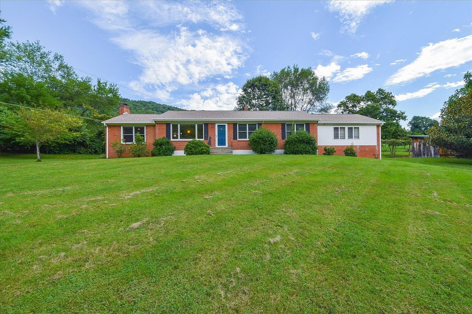 6441 Roselawn Rd, Roanoke, VA 24018 Zillow