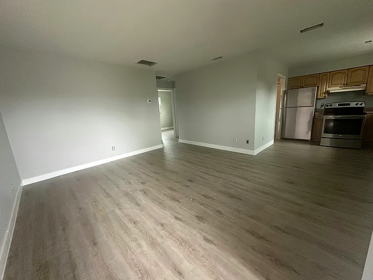 1759 Aquarius Ct — Photo 1