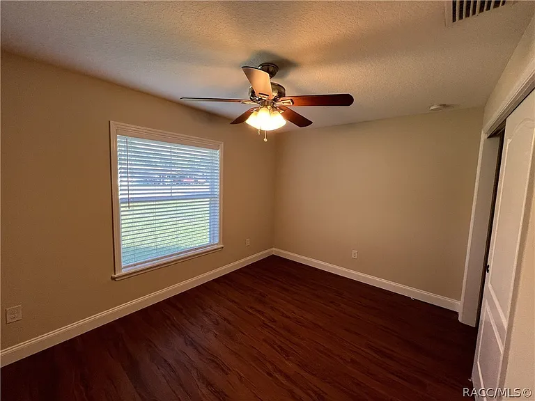 2223 County Road 445 — Photo 12