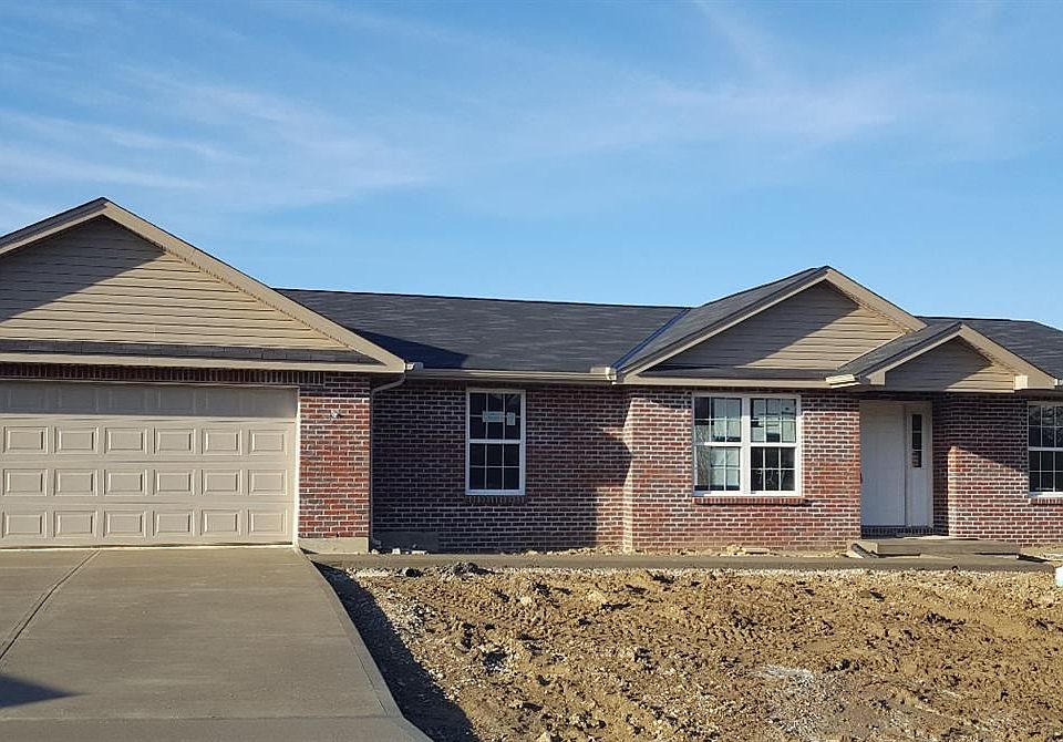 1st image of 924 Elizabeth Dr