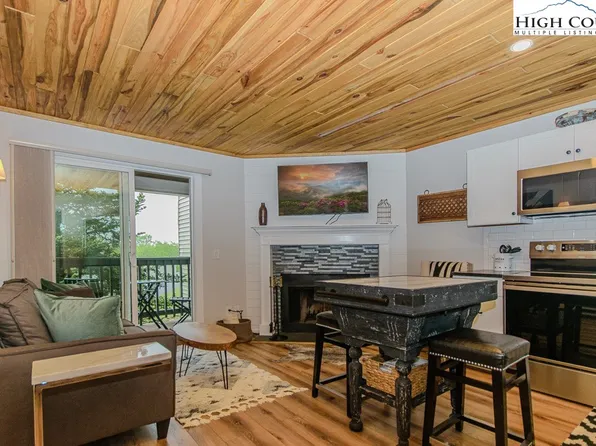 301 Pinnacle Inn Road #3232, Beech Mountain, NC 28604