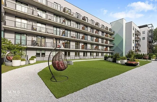 Rented by Dalan Rentals | media 25