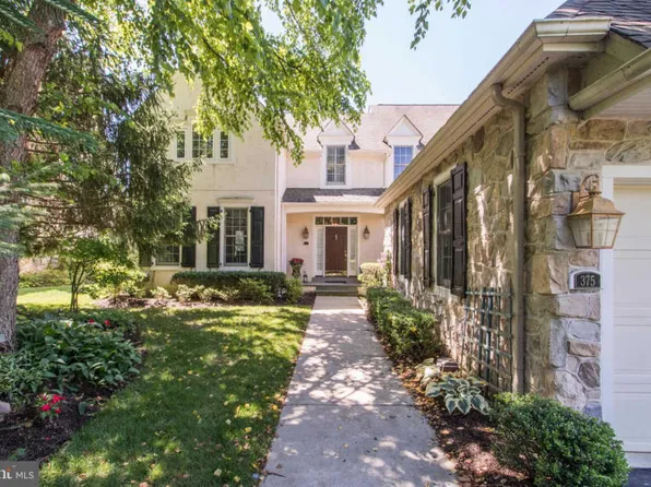375 Applebrook Dr, Malvern, PA 19355