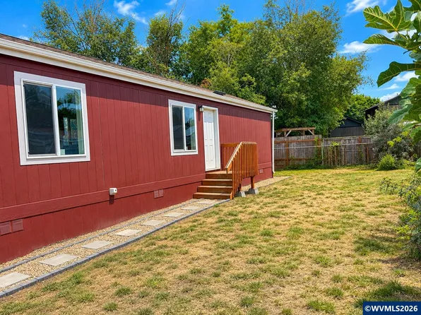 300 SE Goodnight Ave Unit 50, Corvallis, OR 97333