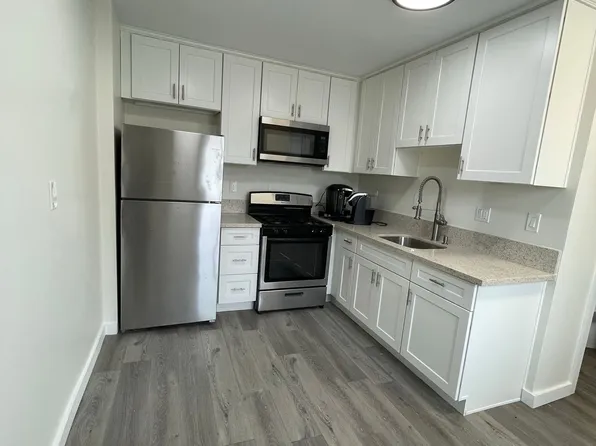 2470 Daly St APT D, Los Angeles, CA 90031