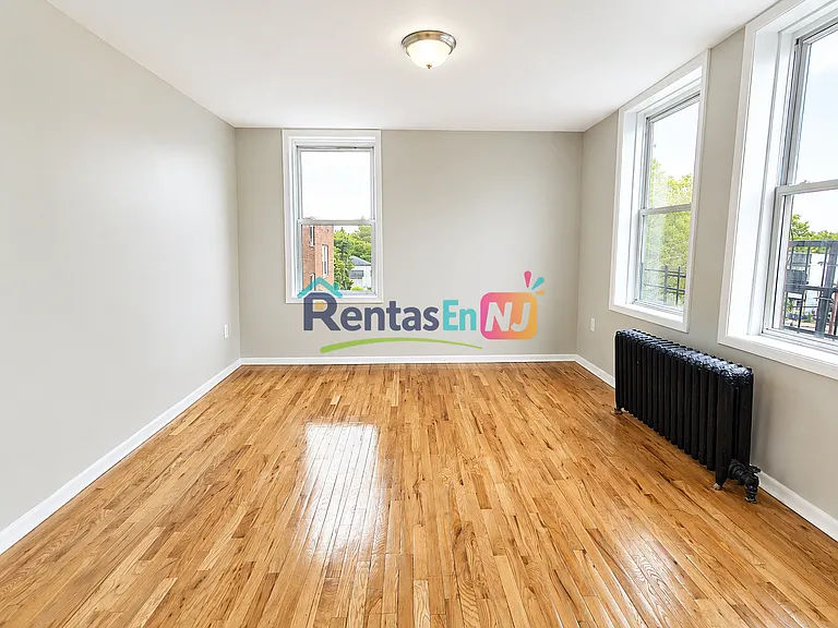 76 N 9th St #141 — Photo 1