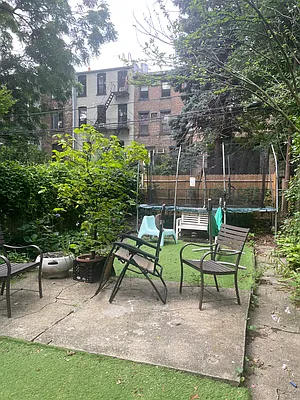 Rented by Compass | media 19