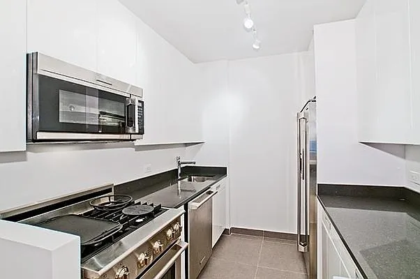Rented by Keller Williams NYC | media 57