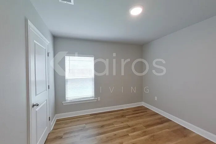 13772 Willowmore Dr — Photo 16