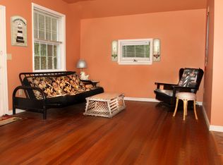 10 Reading Rd, Earleville, MD 21919