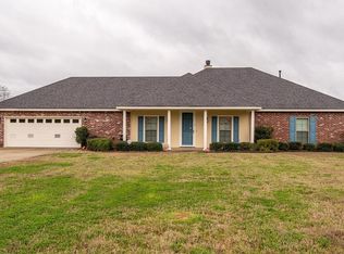 273 Red Bluff Rd, Frierson, LA 71027
