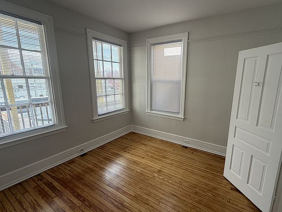 5th image of 132 W Market St APT 3A