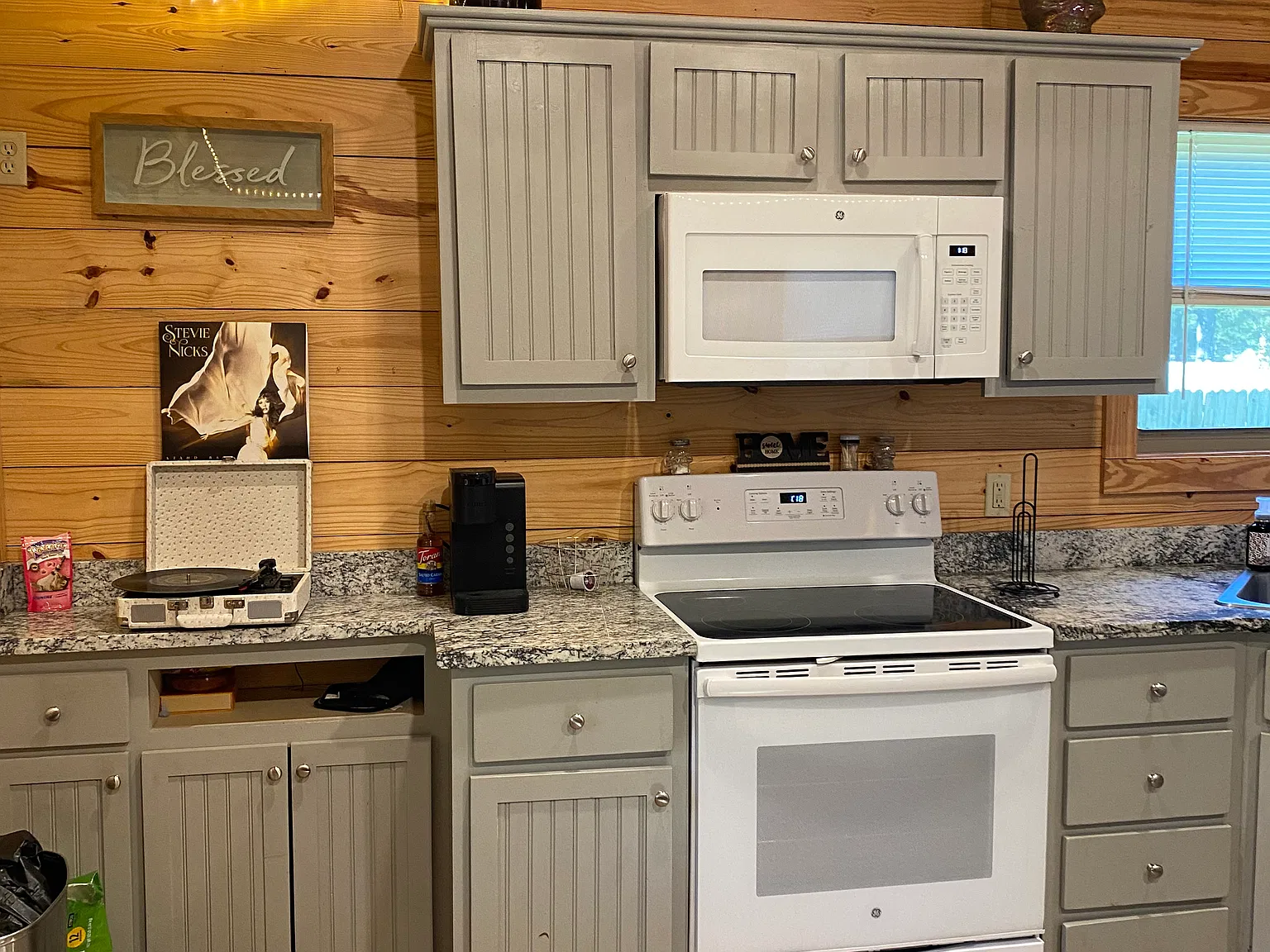 1 bed, 420 sqft, $750 — Photo 3