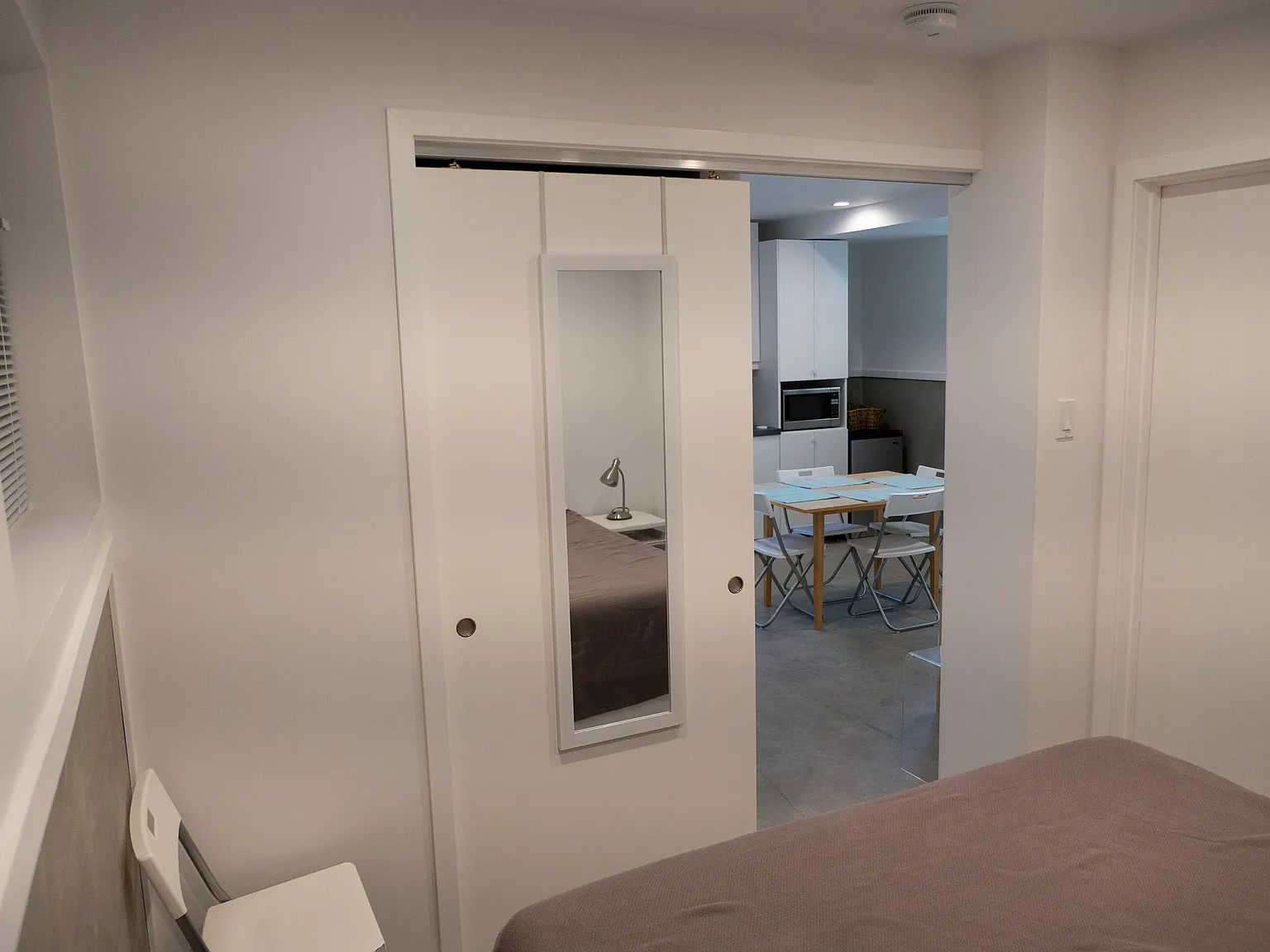1 bed, 350 sqft, $1,780 — Photo 2