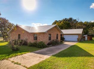 39113 Lake Burns Rd, Umatilla, FL 32784