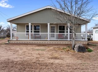 770 Eaton Pl, Bosque farms, NM 87068