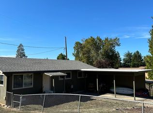 1068 W Pilger St, Roseburg, OR 97471