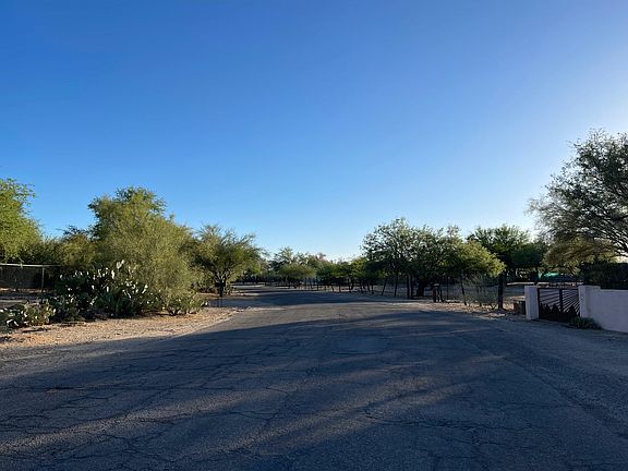 4th image of 8165 N Placita Sur Oeste