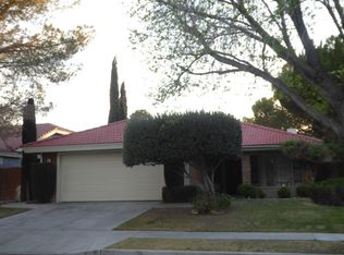 1031 N Heritage Dr, Ridgecrest, CA 93555