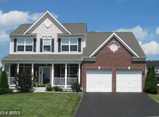 216 Greenwich Dr, Walkersville, MD 21793