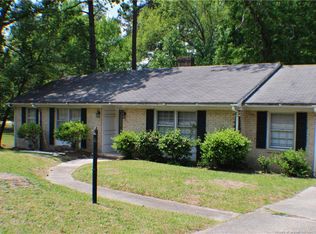 6434 Milford Rd, Fayetteville, NC 28303