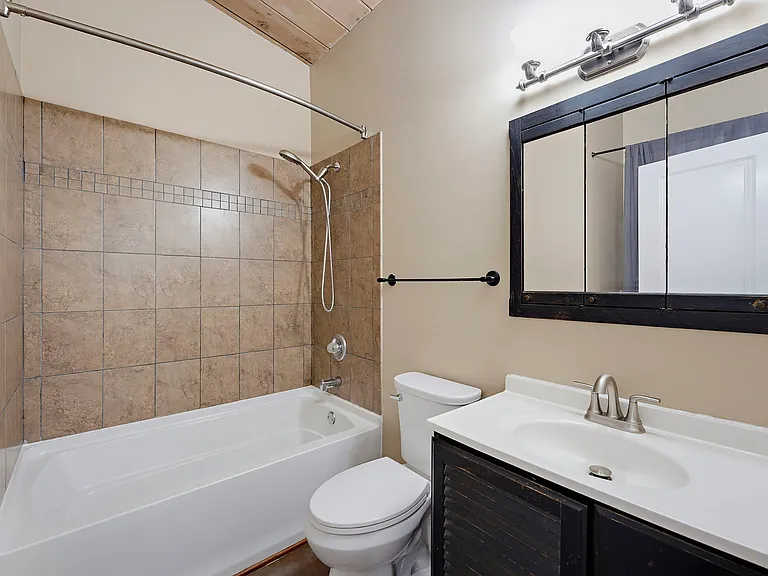 7023 126th St E — Photo 18
