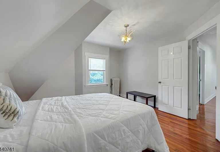 127 S Burnett St #R6-6 — Photo 15