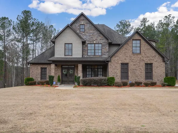 261 Grey Oaks Dr, Pelham, AL 35124