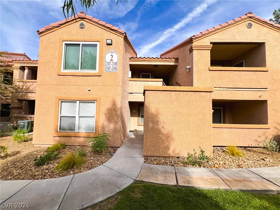 1150 N Buffalo Dr #1108