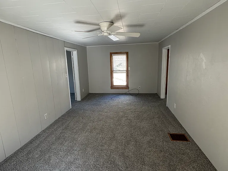 8 Old State Rd #2 — Photo 8