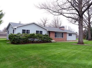 1 Oaklane Dr, Ottawa, IL