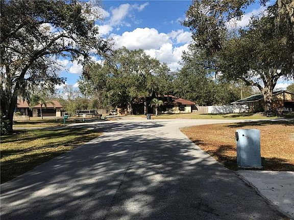4th image of 4935 Southwind Dr