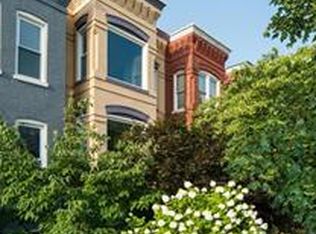 915 F St NE, Washington, DC 20002