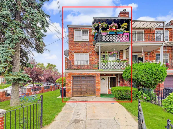 47-28 Parsons Boulevard image 1 of 21