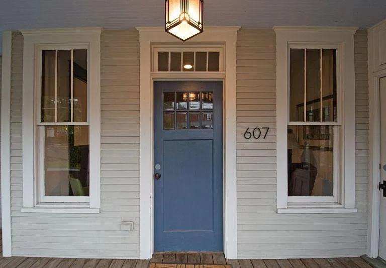 607 Main St #1A — Photo 2