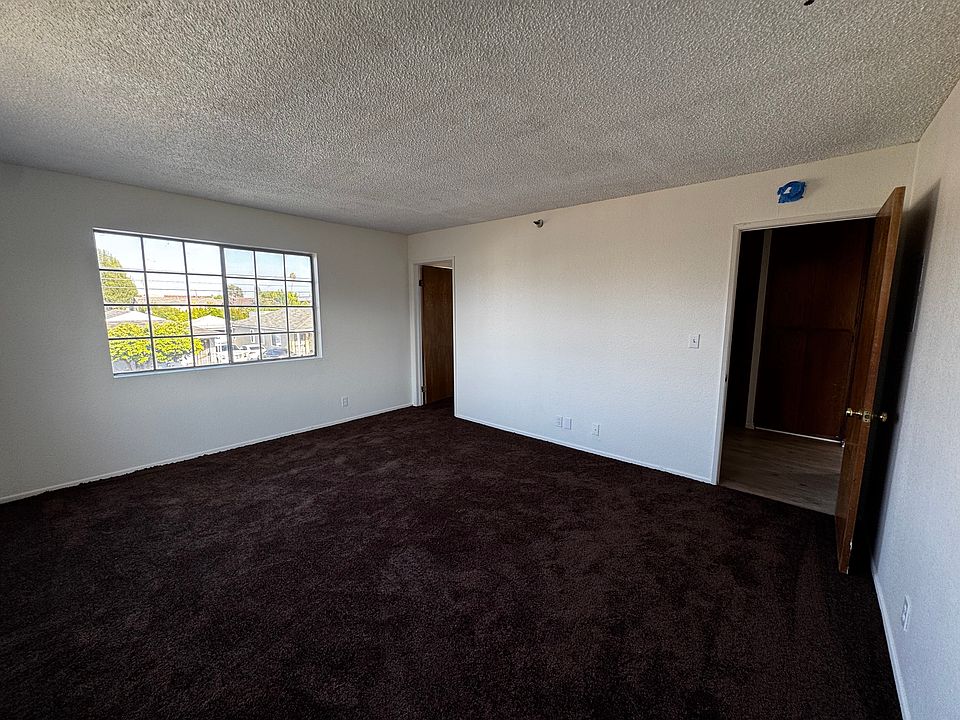 2nd image of 13707 Cerise Ave #2