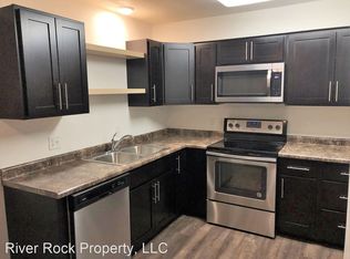 804 24th Ave S #8301088, Moorhead, MN 56560